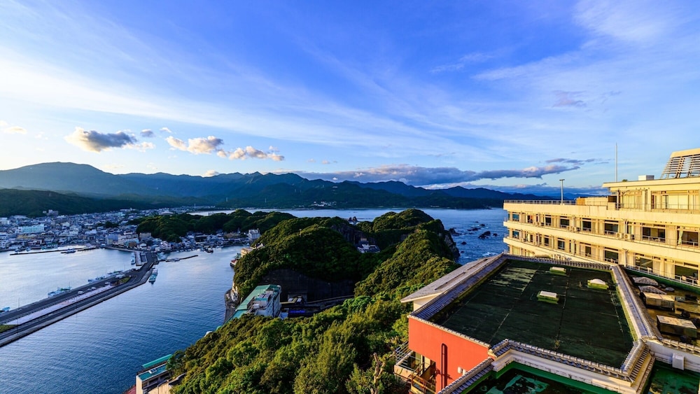 Hotel Urashima 2/55