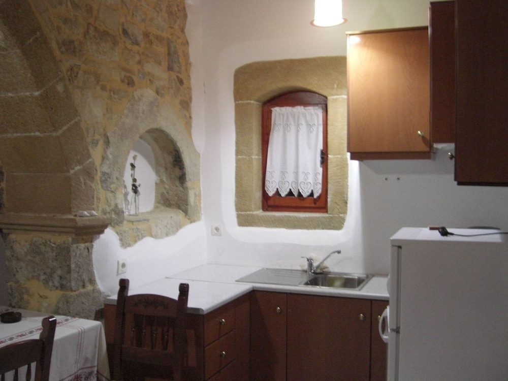 Patriko Traditional Residence 49/50