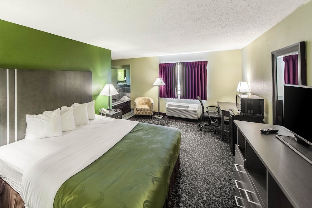 Quality Inn Decatur Near US-224 13/60