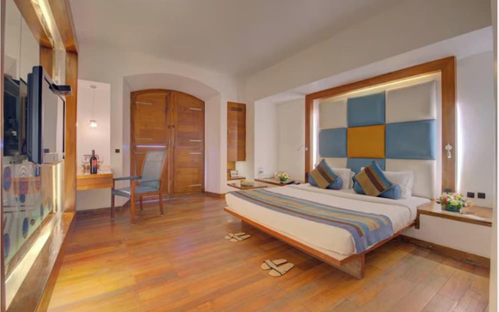 SUPERIOR, DOUBLE BED