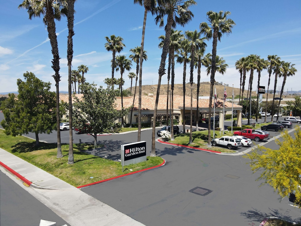 Hilton Garden Inn Valencia Six Flags in VALENCIA - CA
