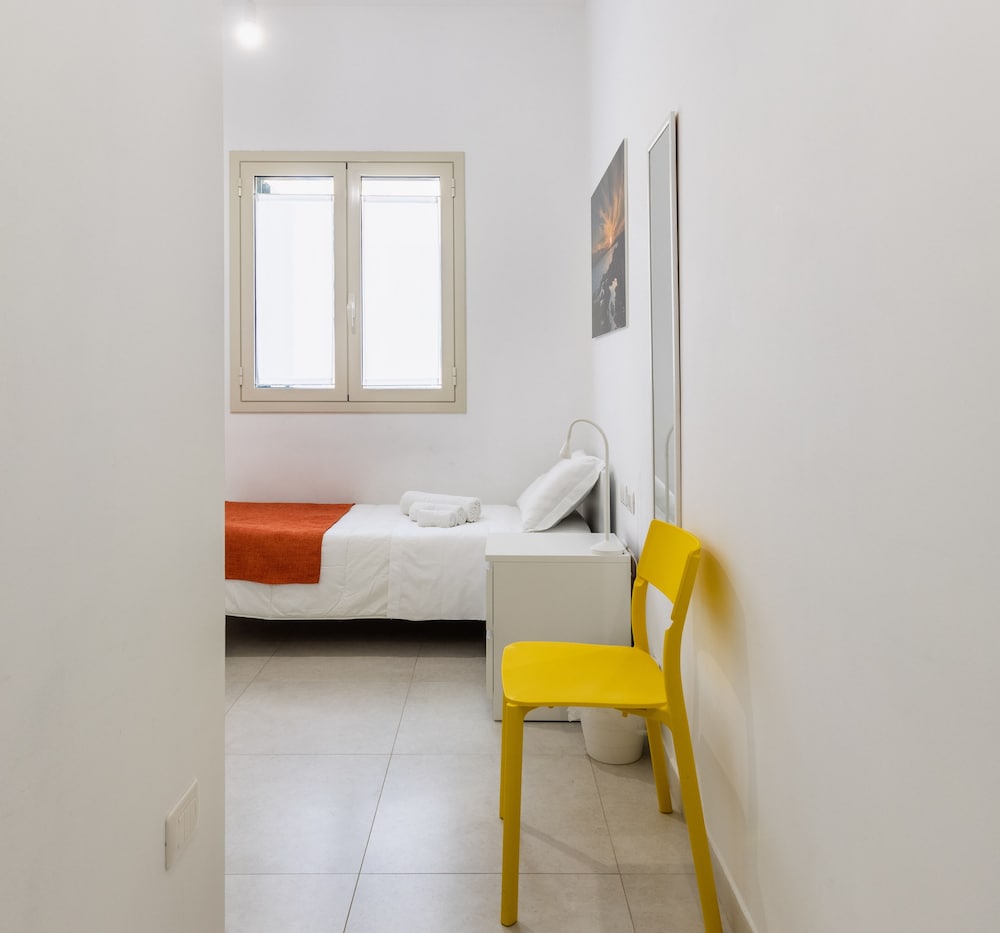 Hybla Major B&B 8/36