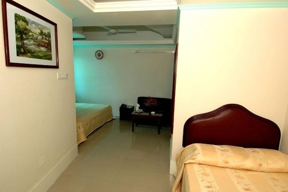 Grand Prince Hotel 14/49