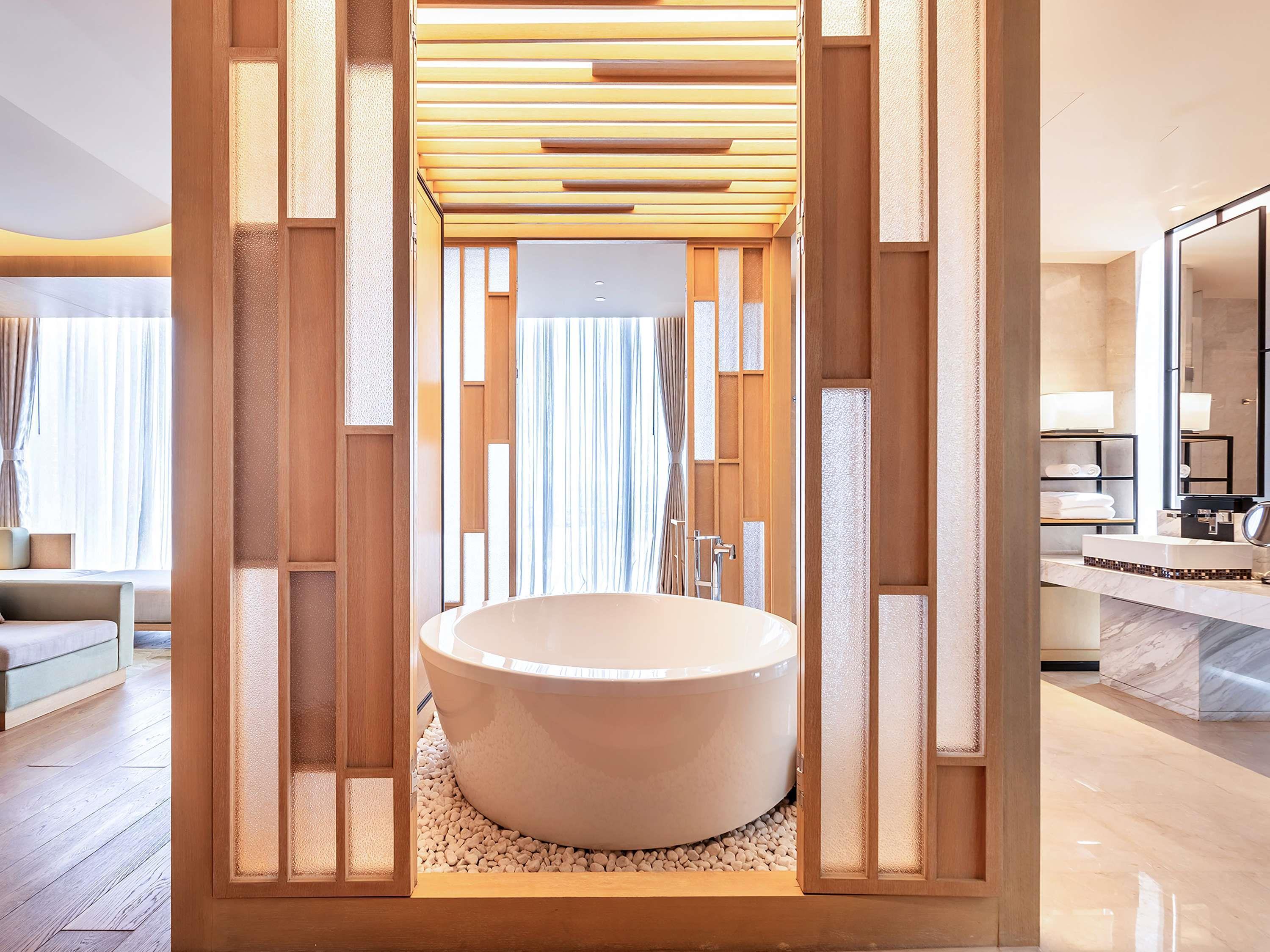 Swissotel Hot Spring Hotel Xian Xinxing 44/50