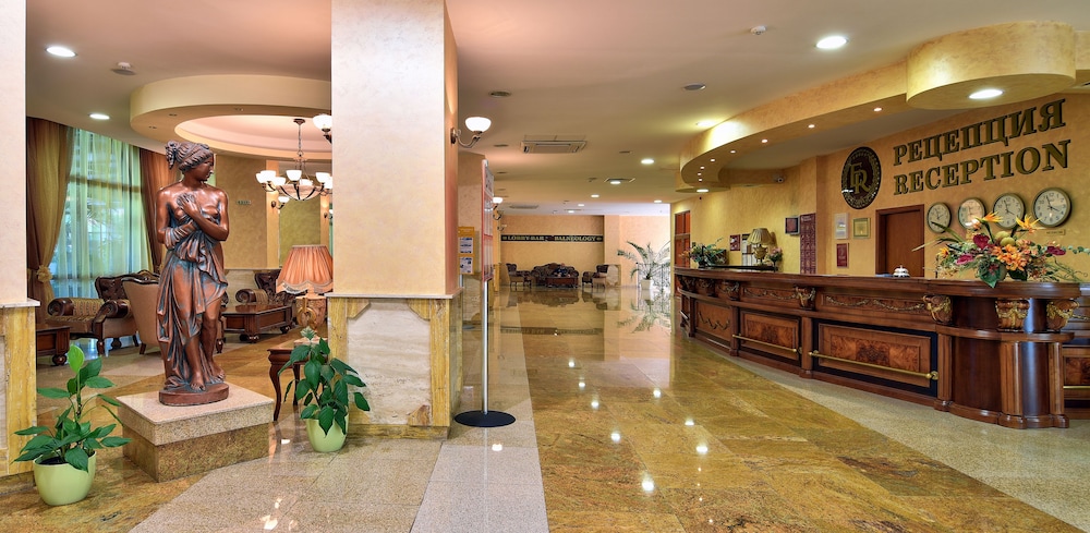 Estreya Park 10/50