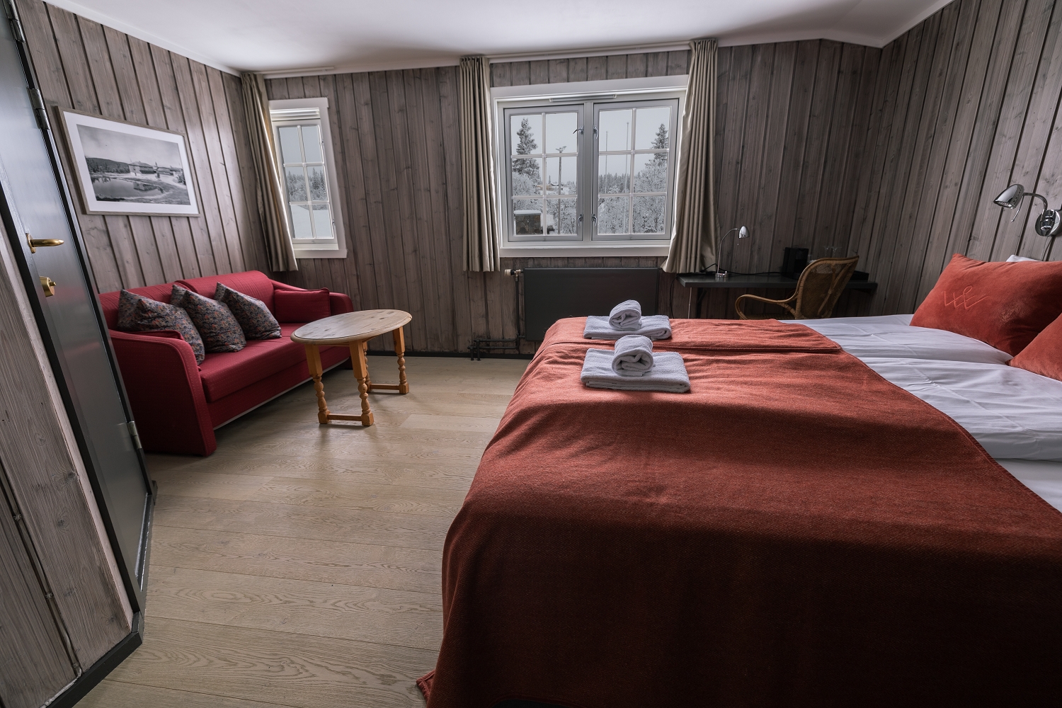Plus, Standard, Double Bed
