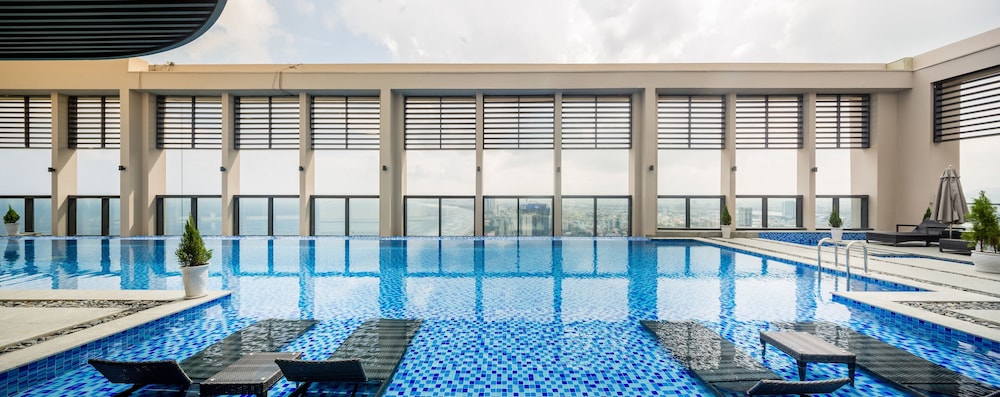 Altara Suites Da Nang 26/50