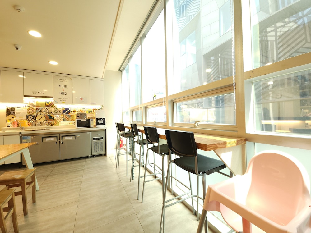 OYO Hostel Myeongdong 1 57/63