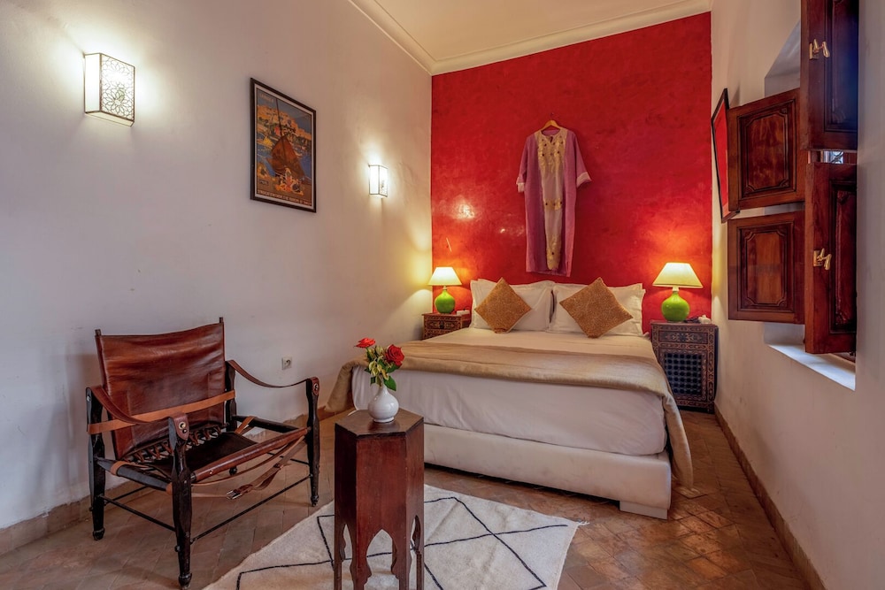 Riad Saba 22/64