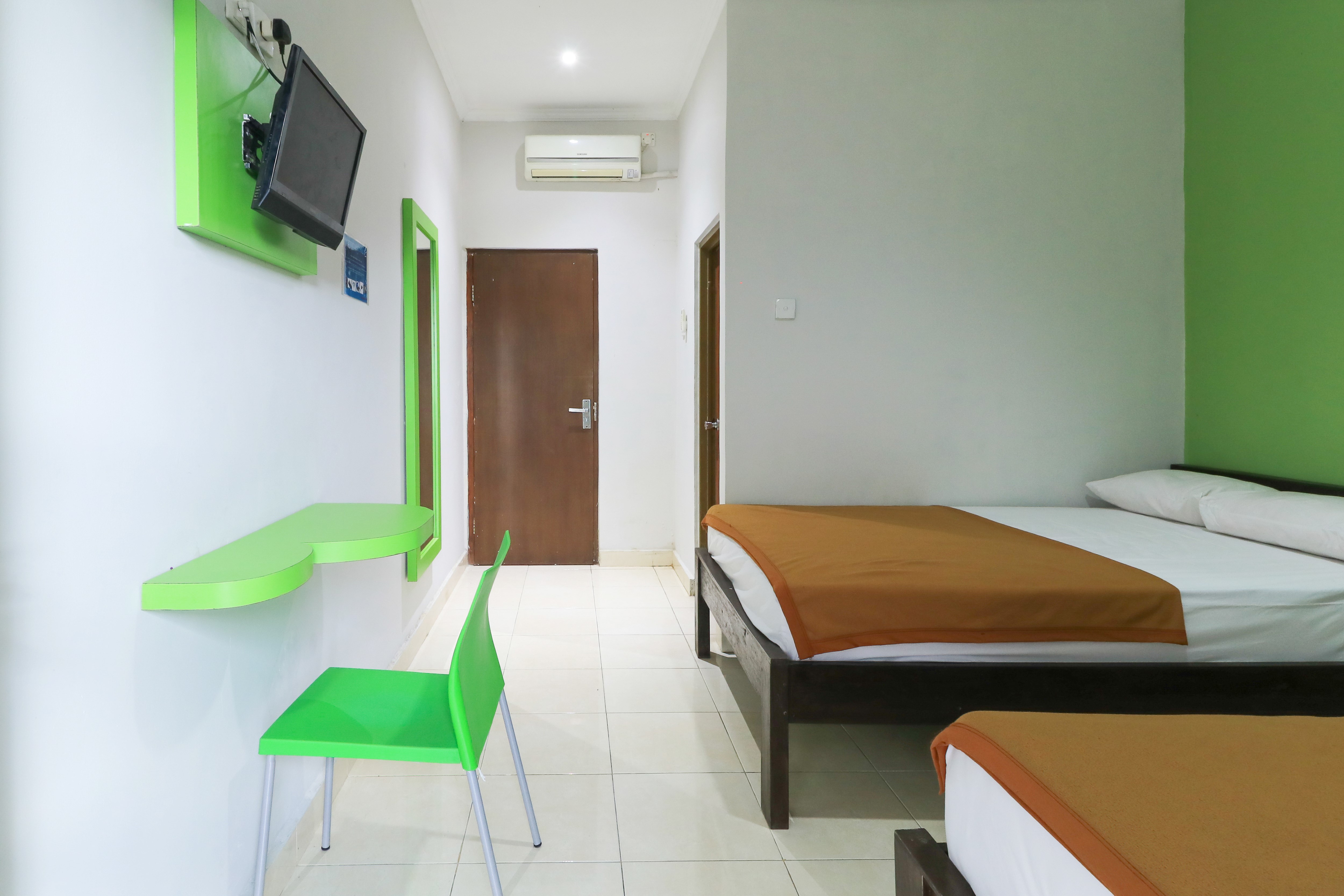 Hotel Warta Putra by ZUZU 14/32