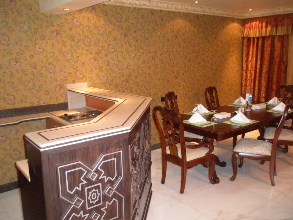 روف المنورة(Ruve Al Madinah Hotel) 4/30