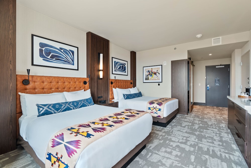 Spokane Tribe Resort and Casino 10/35