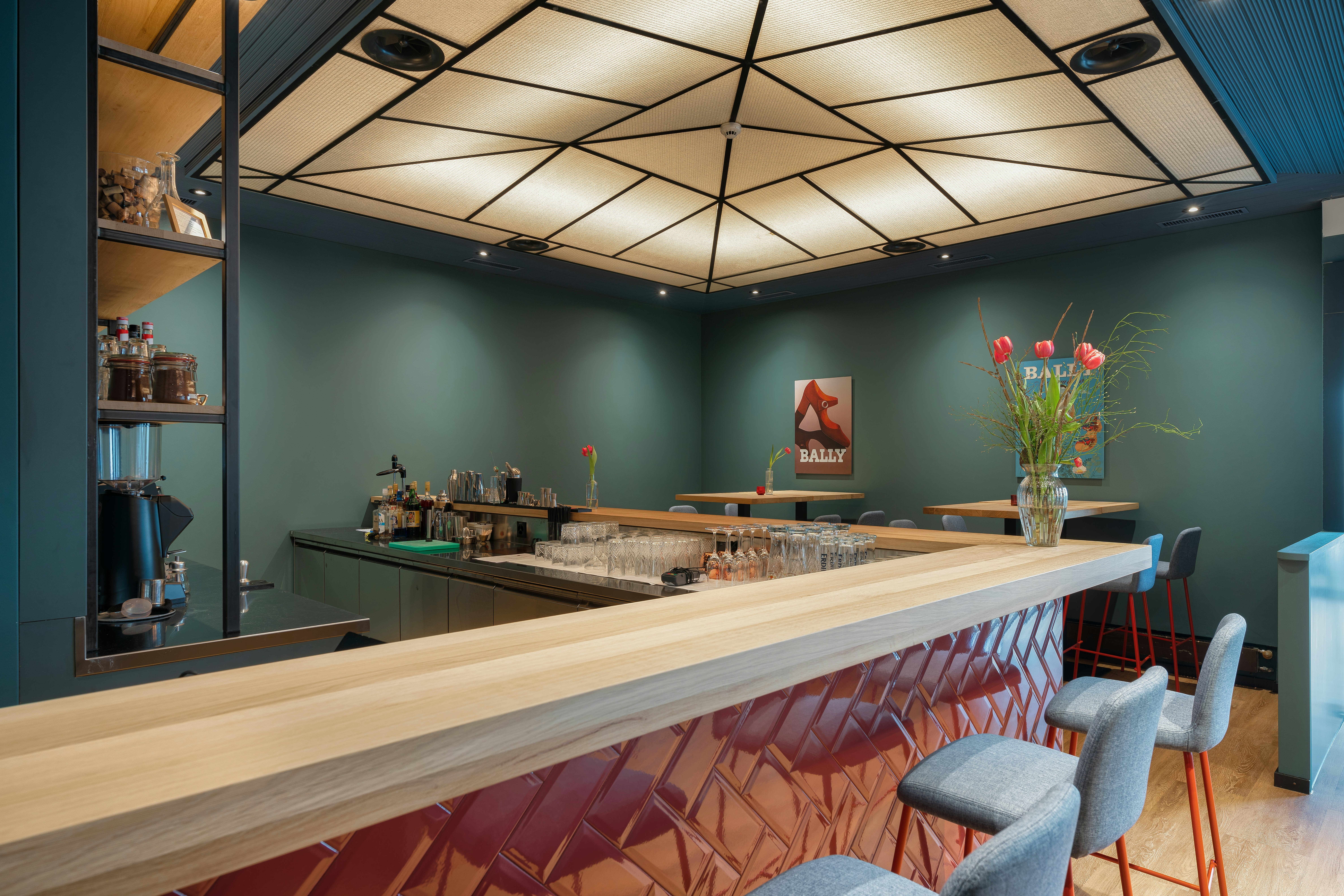 B_Smart Hotel Schoenenwerd 6/12