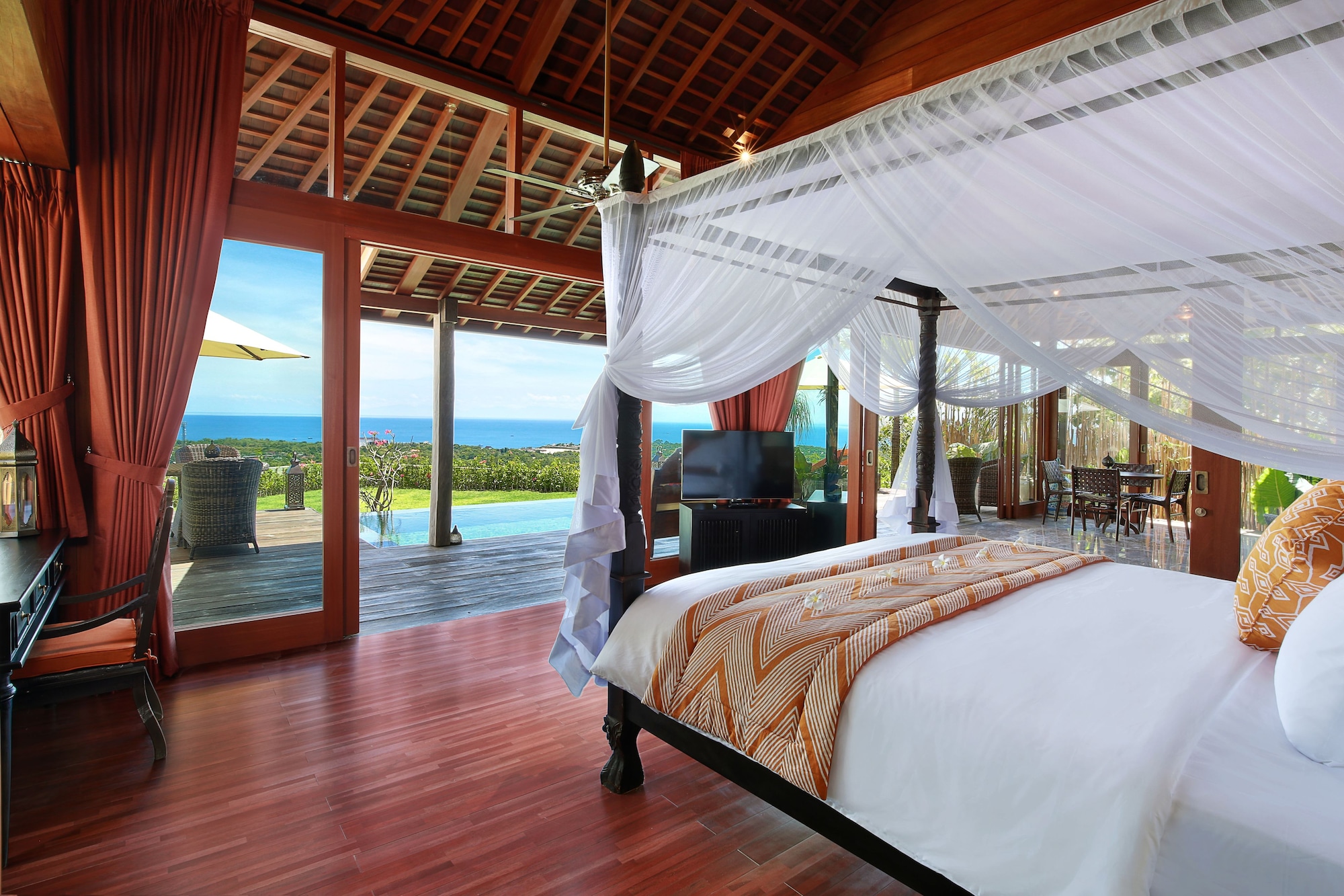 1 Bedroom, Villa, King Bed, Ocean View, with Pool