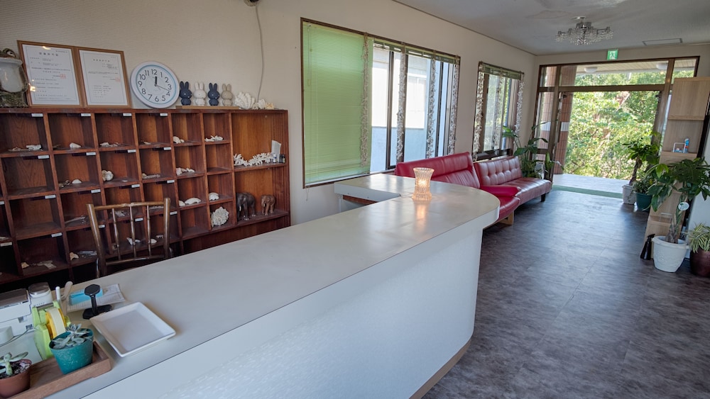 Hotel Hoshitate Iriomotejima (ex Seaside Hotel Blue Moon) 13/28