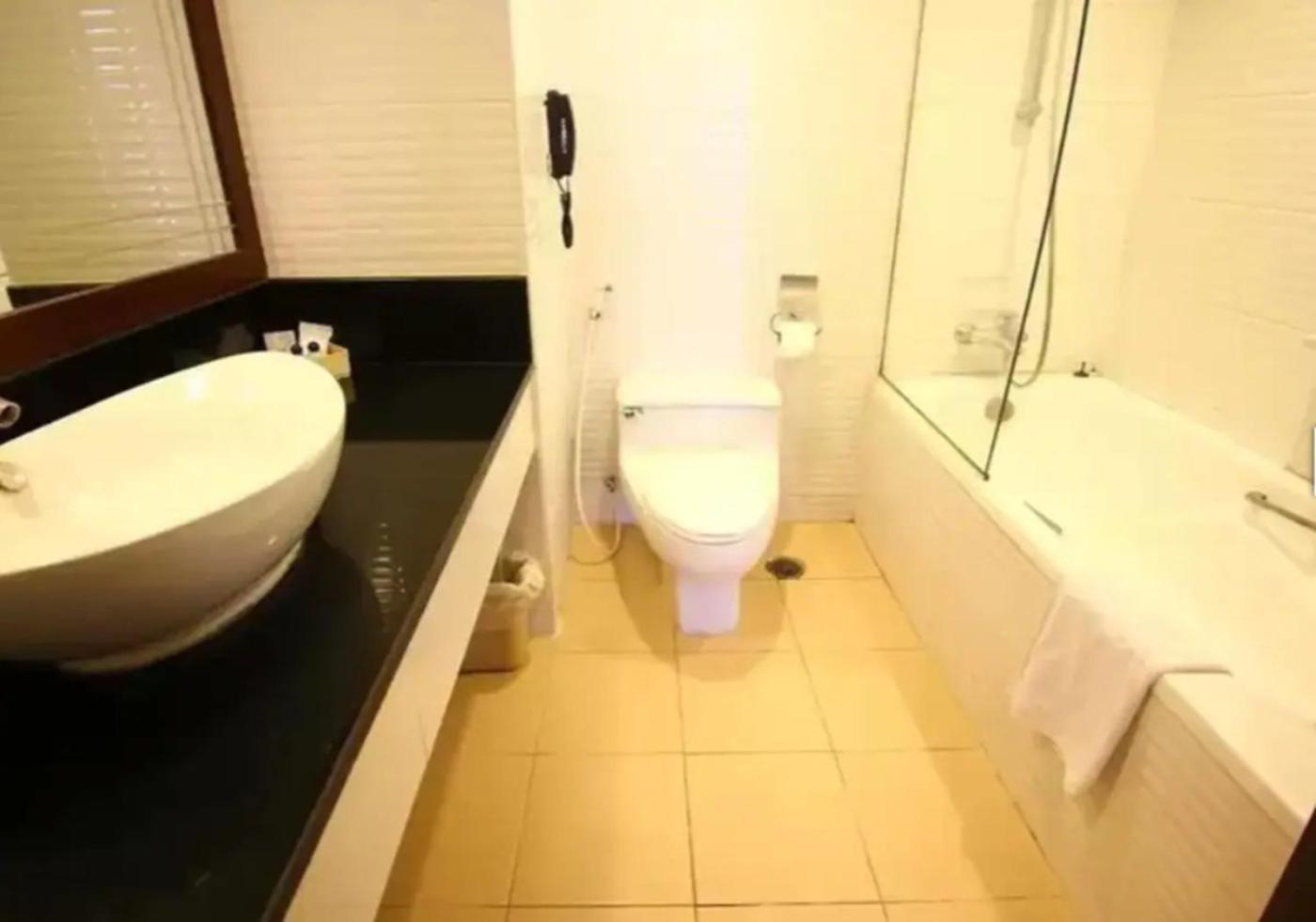 OMNI TOWER SUKHUMVIT NANA BY COMPASS HOSPITALITY 57/61