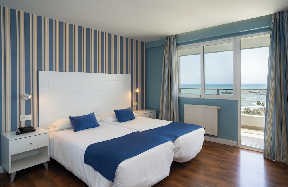 ROOM, SINGLE, POOL VIEW, TERRACE