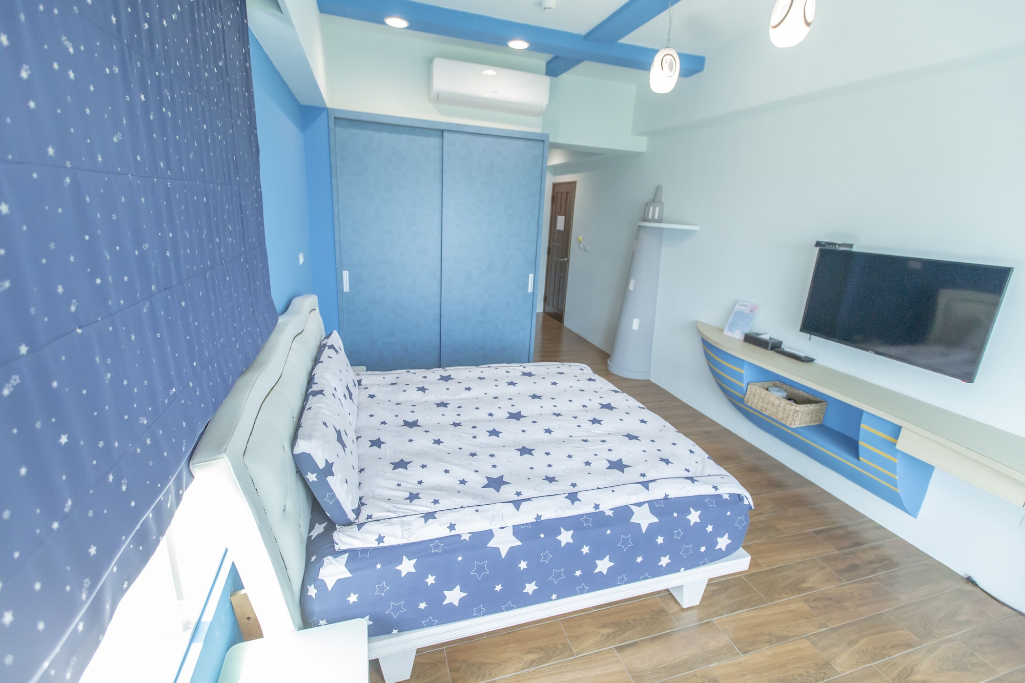 COMFORT, DOUBLE BED