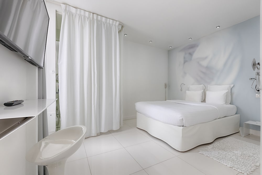 Hotel Maison Lenoir 25/68