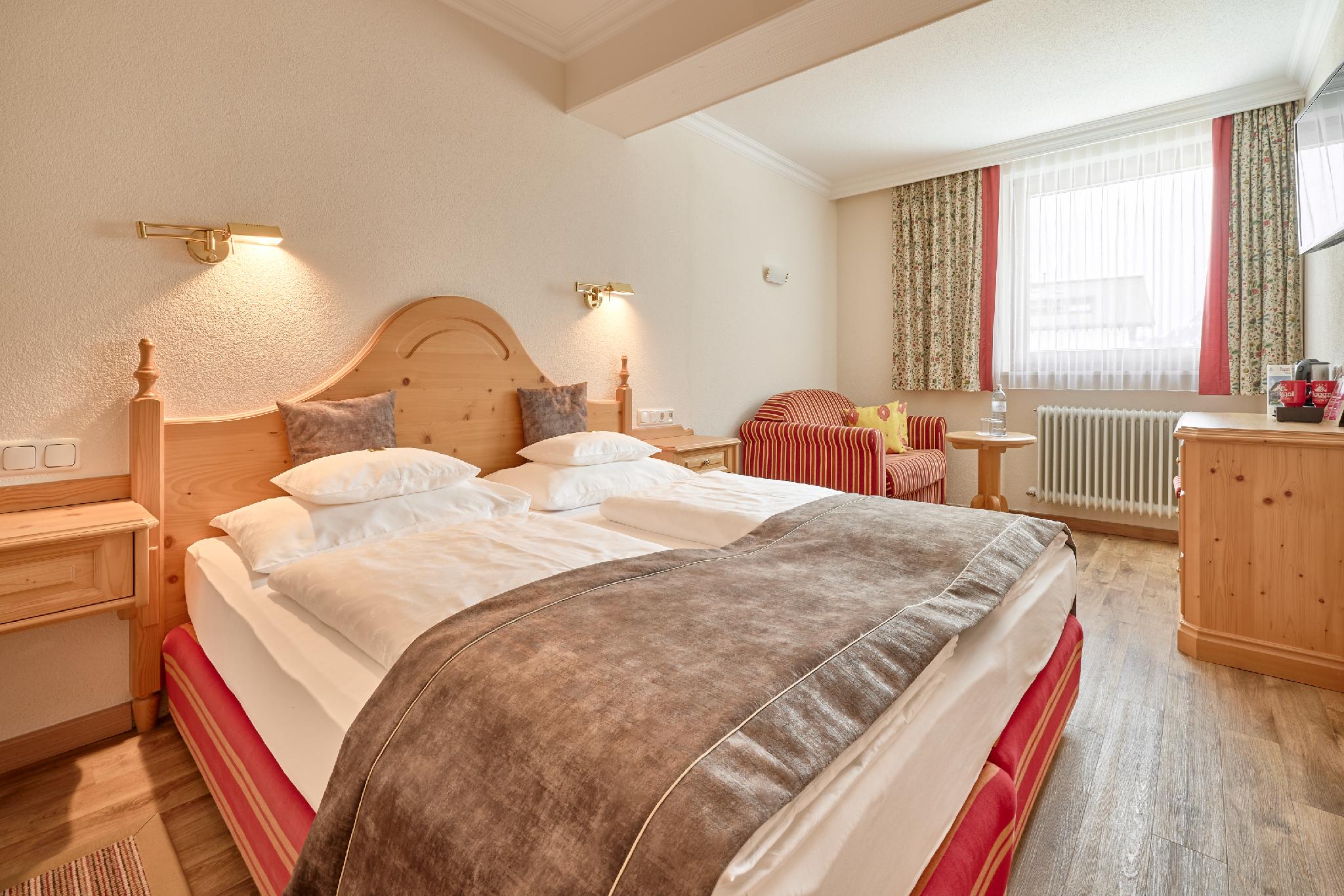 Room, Double Bed