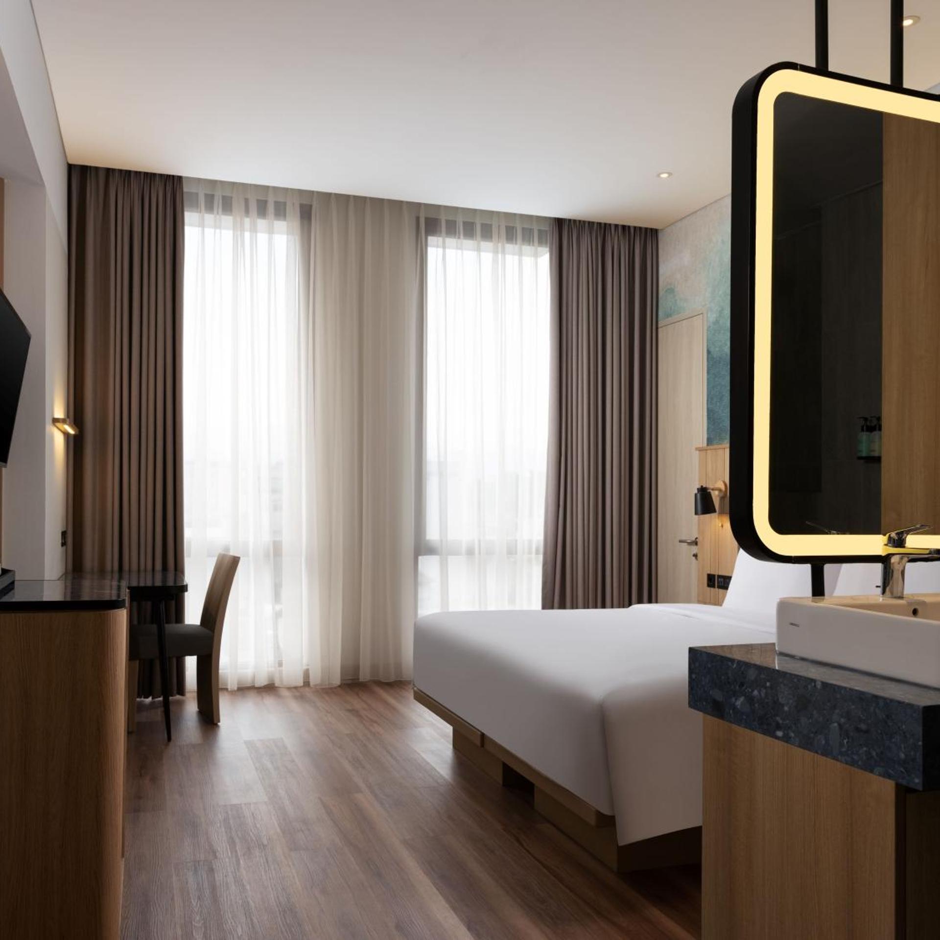 Hotel Santika Pasirkaliki 18/39