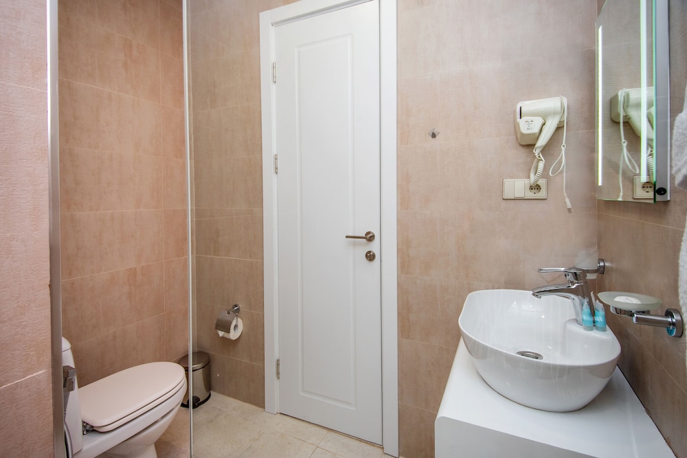 Hotel Margi 45/50