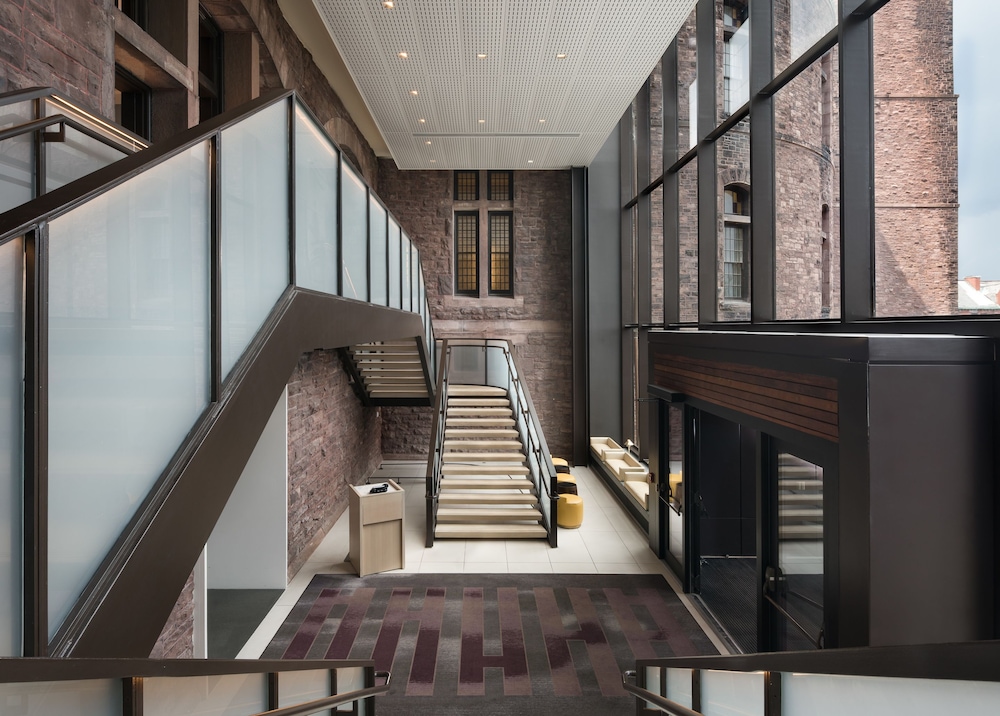 The Richardson Hotel 3/61