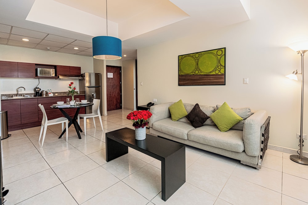 Adriatika Hotel Boutique 44/72