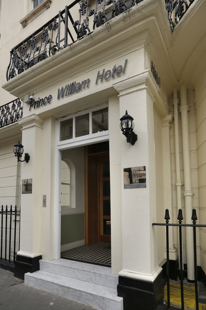 PRINCE WILLIAM HOTEL 4/55