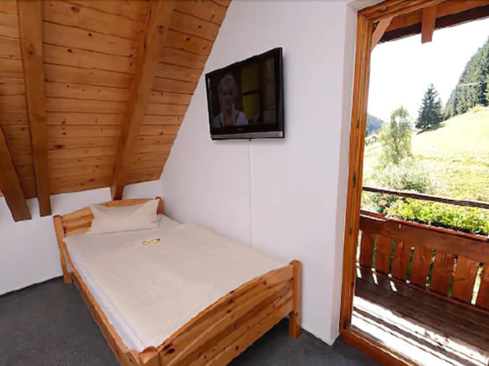 Krauter Chalet 16/48