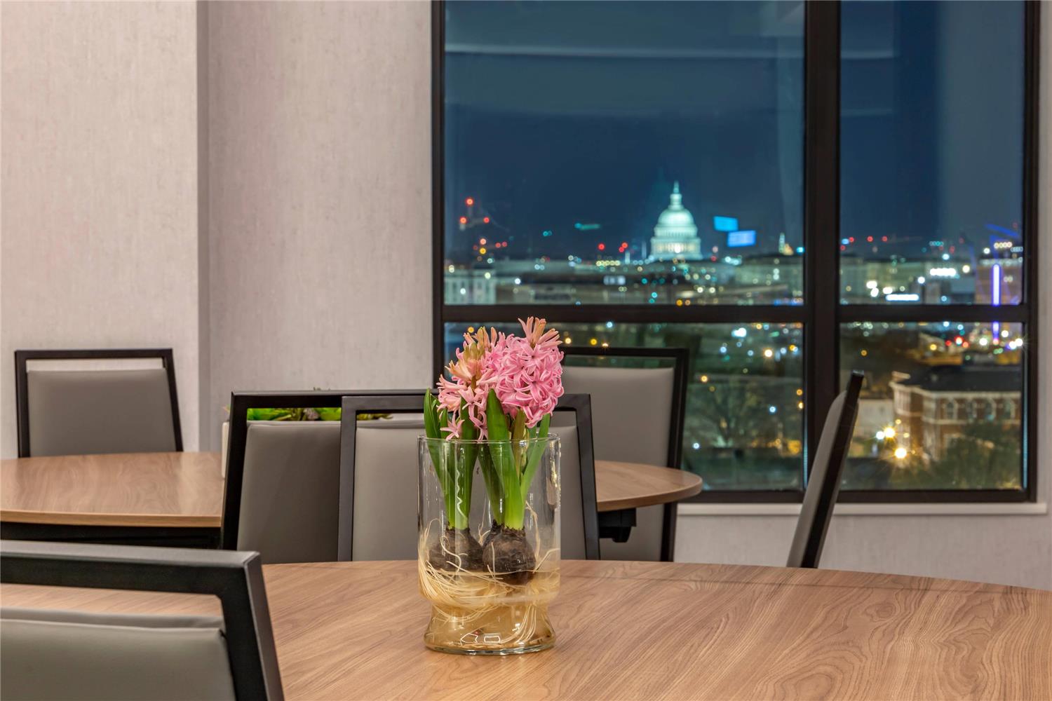 Cambria Hotel Washington D.C. Navy Yard Riverfront 27/34