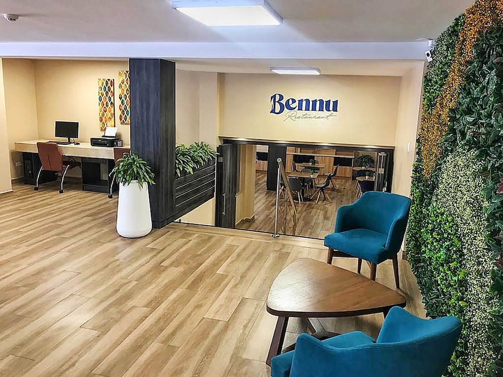 Fenix Hotel 50/66