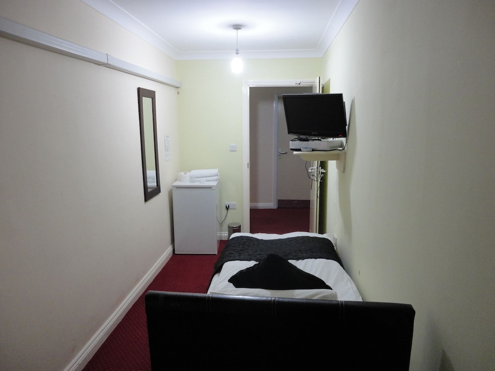 City View Hotel Roman Road Market 18/23