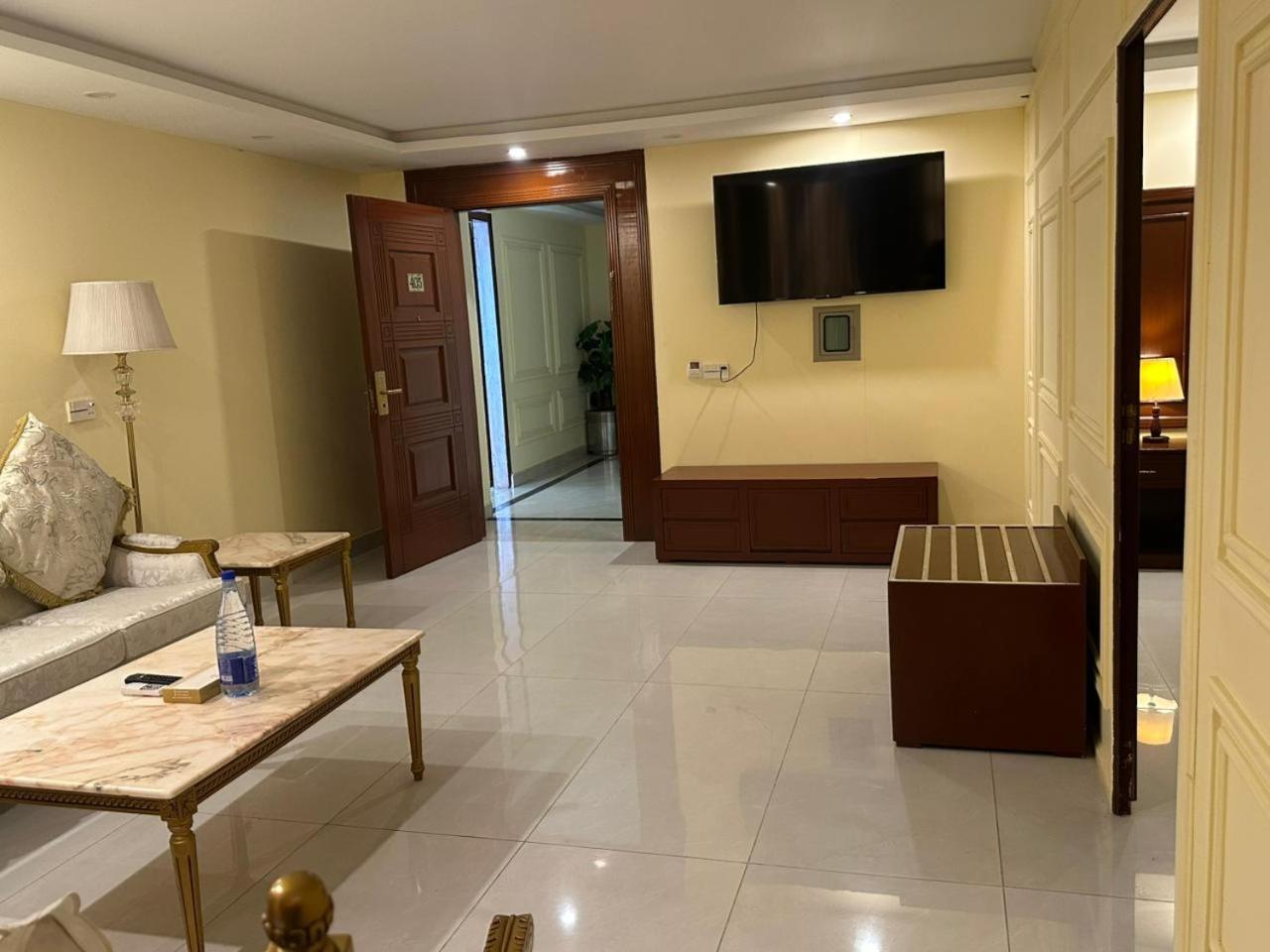 City Oasis Hotel 44/62