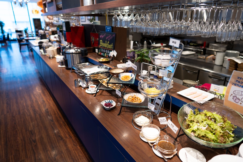 restaurant cafeteria