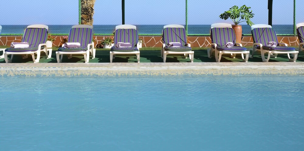 RESORT SUR BEACH HOLIDAY 26/33