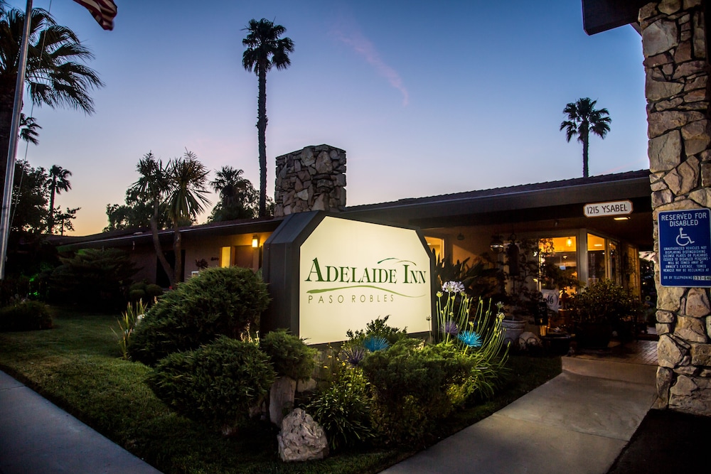 Adelaide Inn 2/32