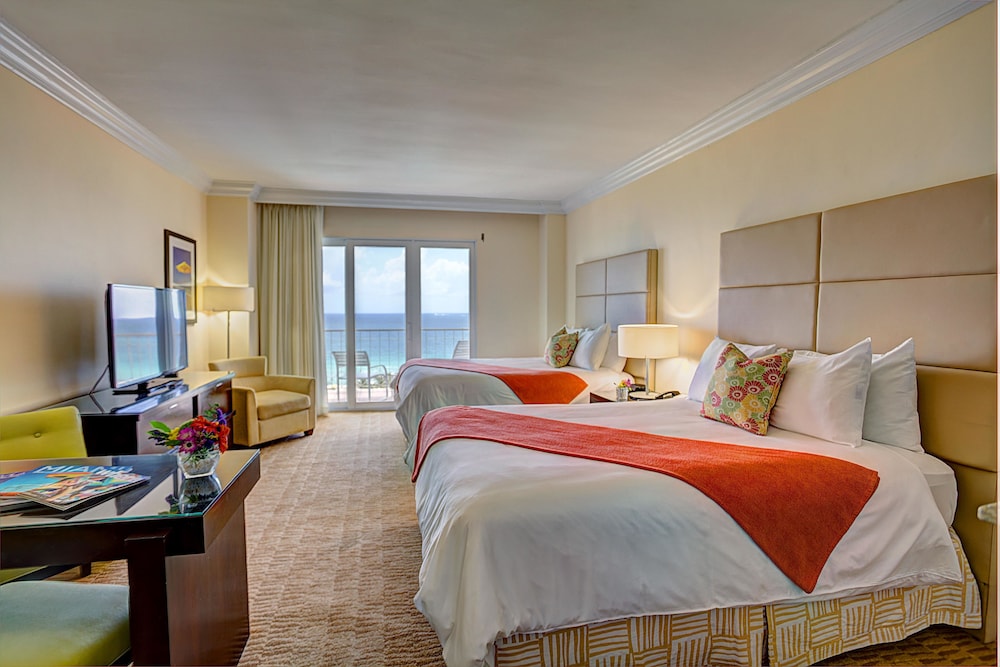 Sea View Hotel 27/74