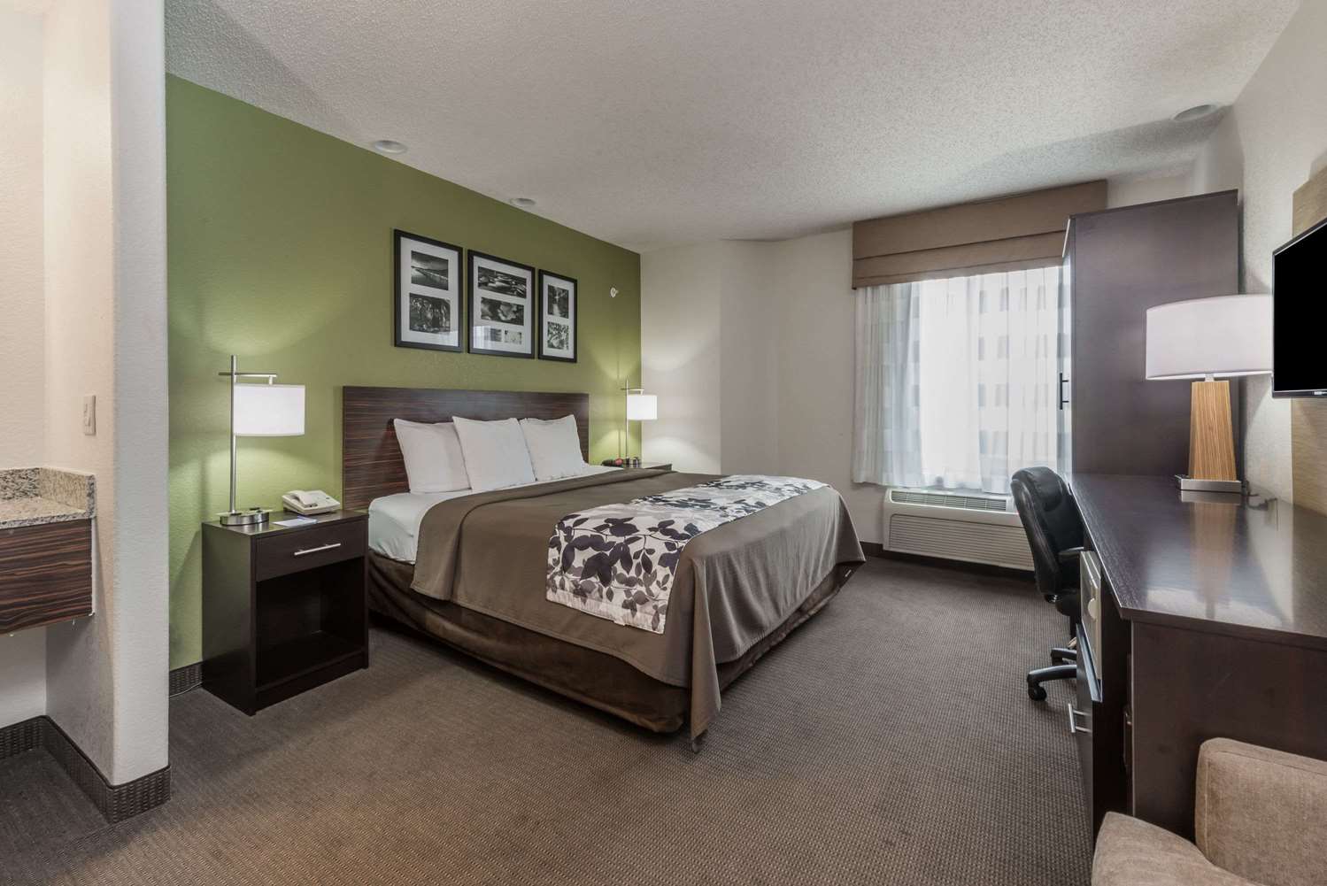 Baymont by Wyndham Pueblo 5/16