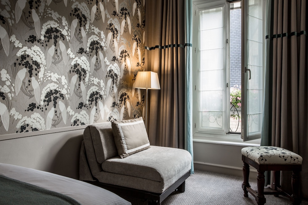 Hotel Parc Saint Severin 44/63