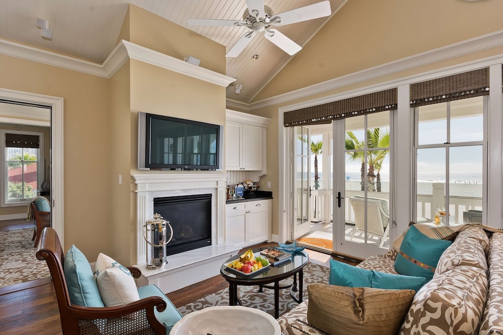 Beach Village at The Del, LXR Hotels & Resorts 18/42