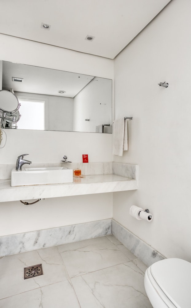 Pampulha Design Hotel 56/61