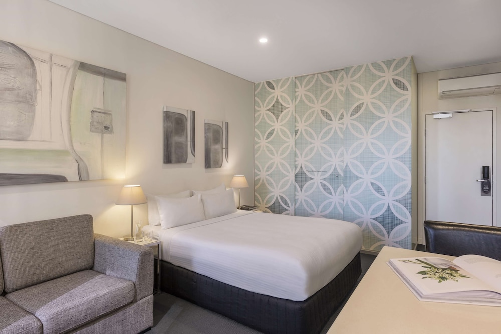 Oaks Melbourne on Collins Suites، ملبورن 24/50
