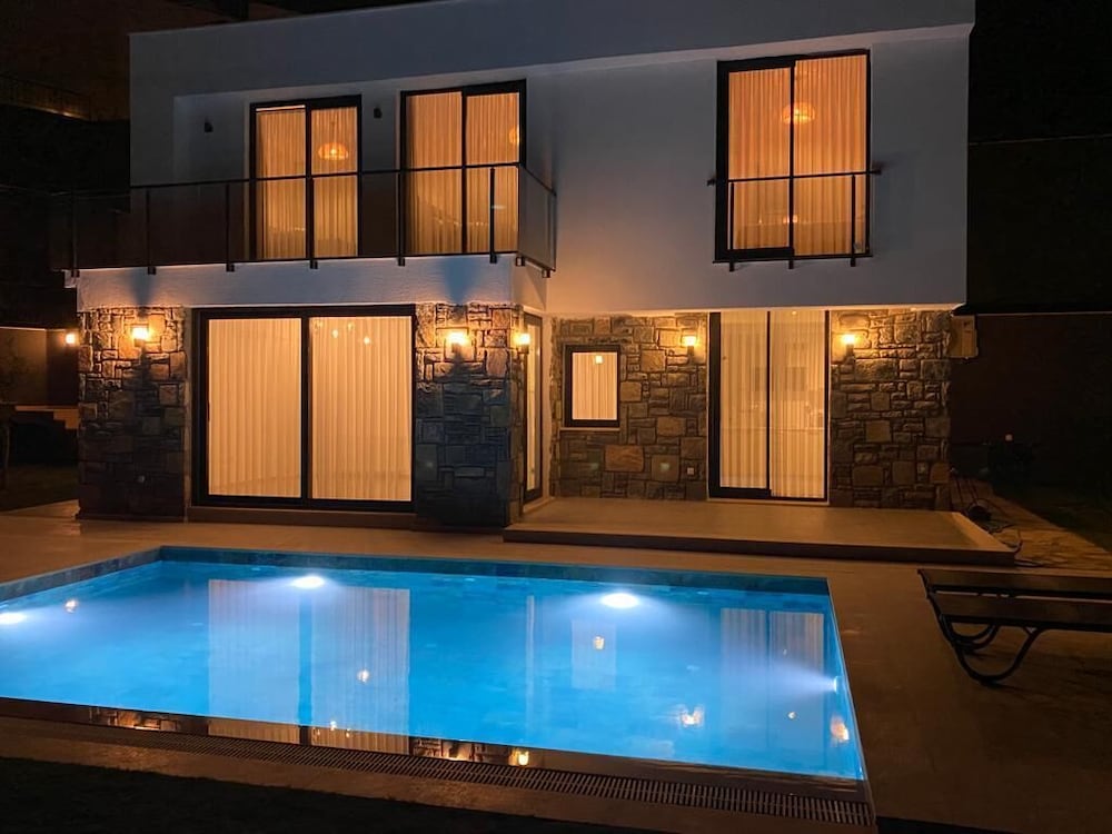 Ibak Sunny Houses 23/50
