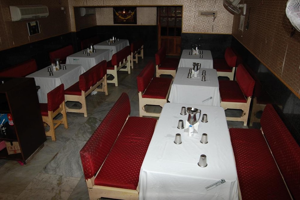 Hotel Ramakrishna 25/32