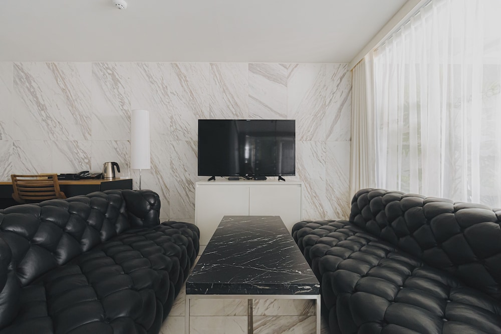 Acc Design Hotel 61/70
