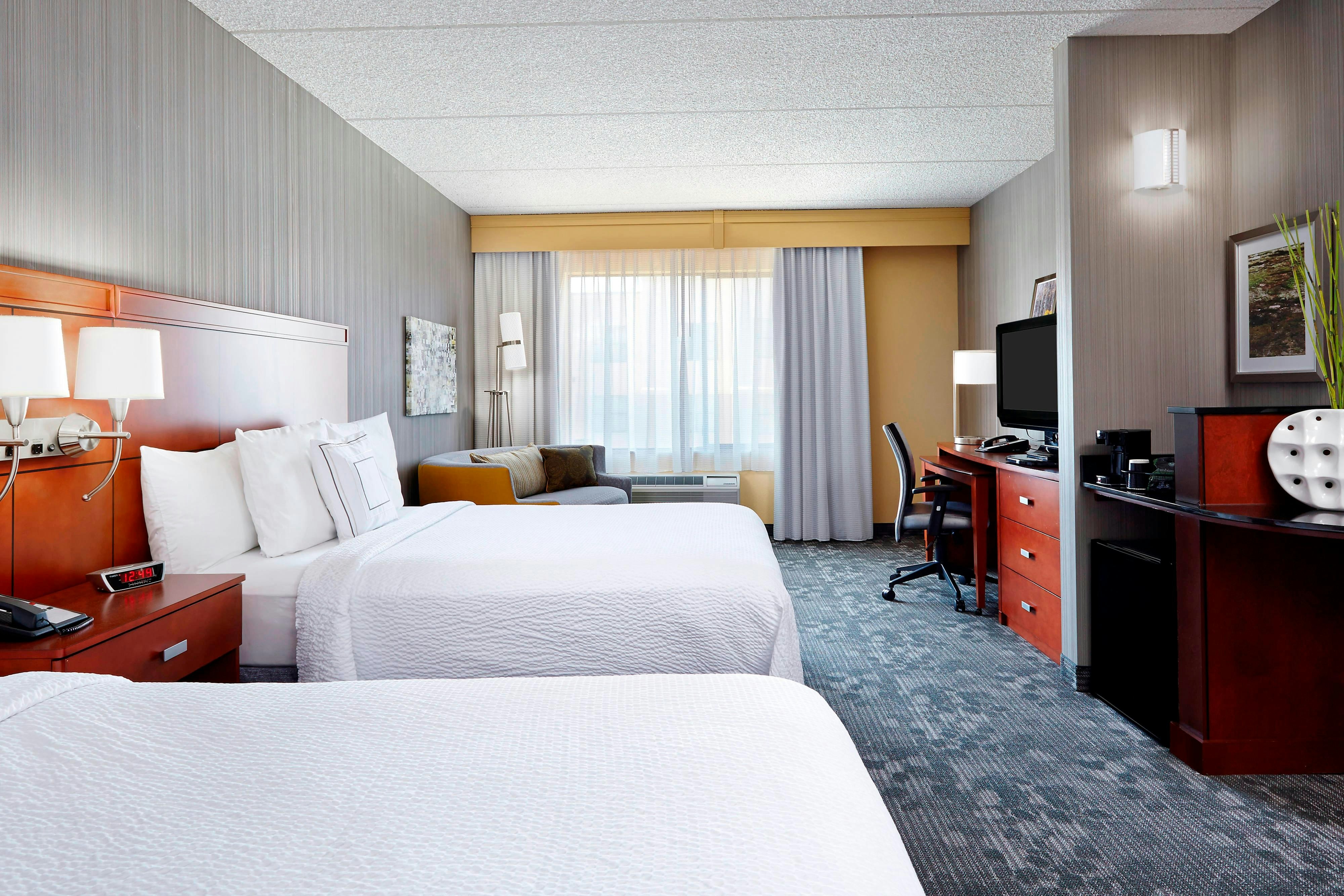 COURTYARD BY MARRIOTT PHOENIX NORTH HAPPY VALLEY 4/18