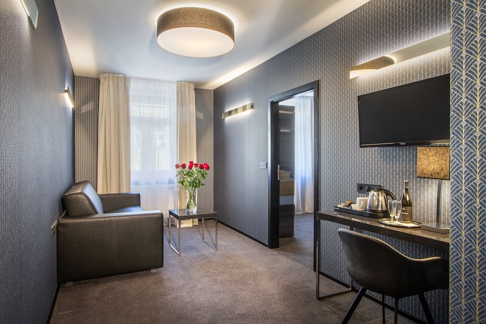 Hotel Mucha 45/72