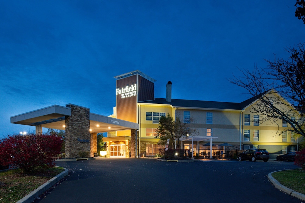 Fairfield Inn Suites By Marriott Goshen Middletown 1/48