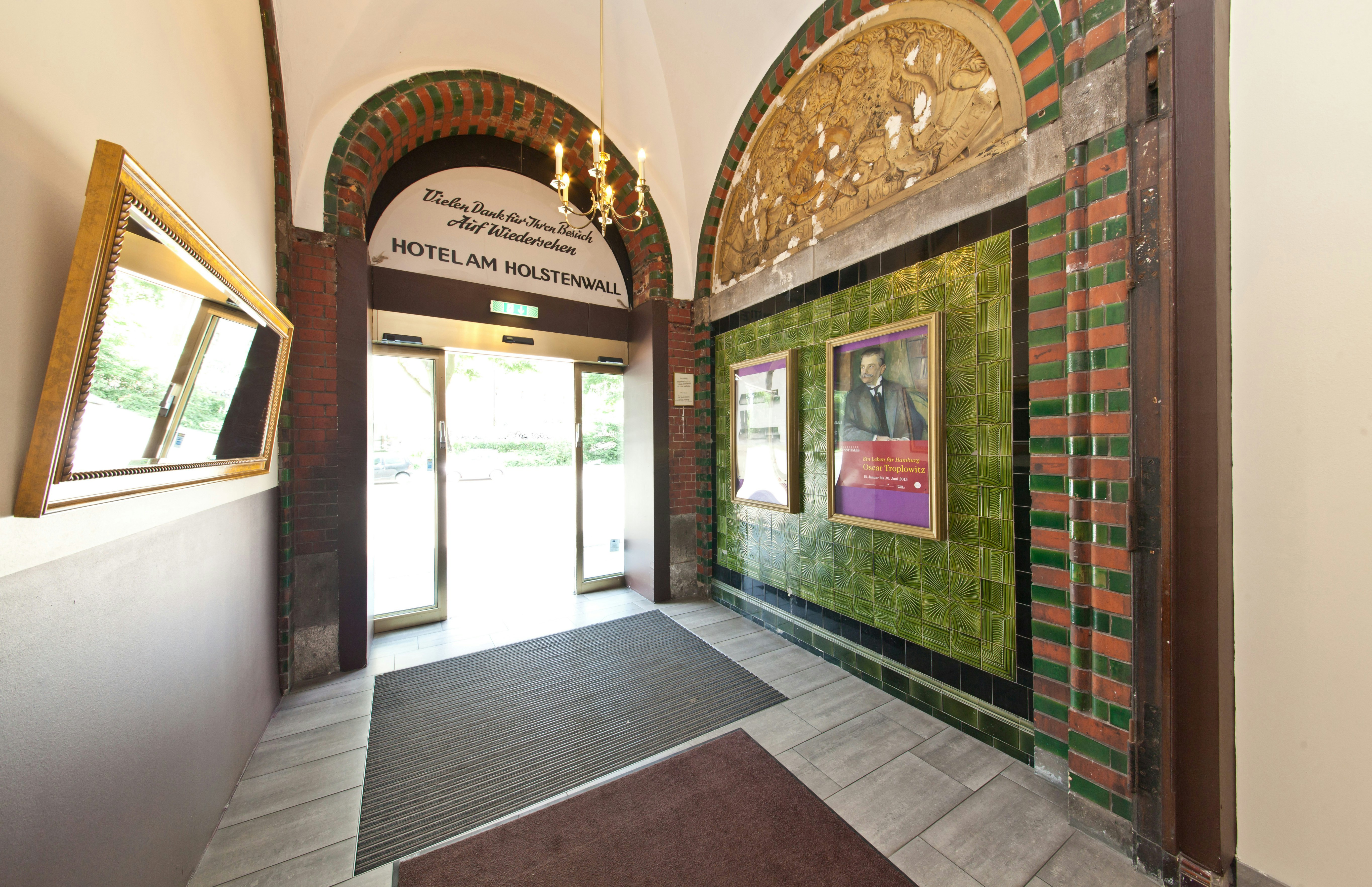 Hotel Holstenwall 6/45